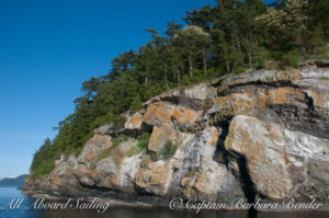 Love the geology - Flattop Island