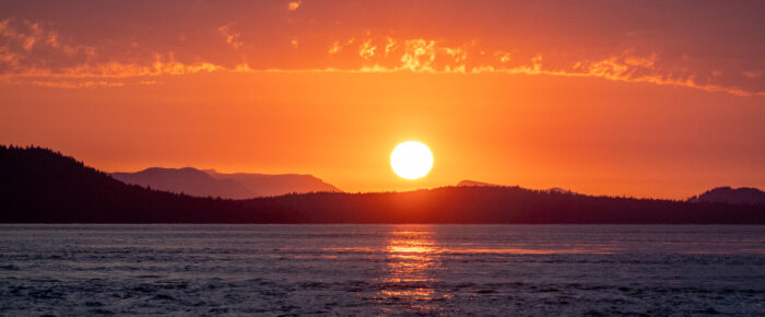 Short Sunset Sail to Upright Head