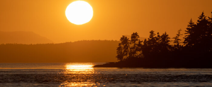 Short sunset sail to Upright Channel